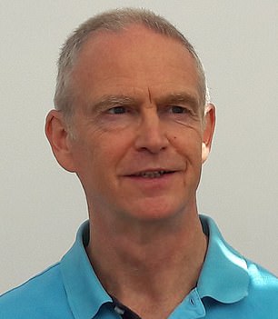 يقول كيم ستيفنسون: 