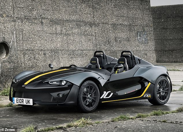 Zenos E10 هي سيارة بدون سقف تعمل بمحرك Ford Focus. على الرغم من أن هذا لا يبدو مرغوبًا إلى حد كبير، إلا أنها واحدة من أفضل السيارات التي يمكنك شراؤها