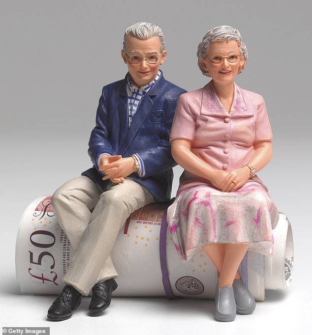 يكافح المدخرون والمتقاعدون لحماية أموالهم بعد موازنة حزب العمال الضريبية