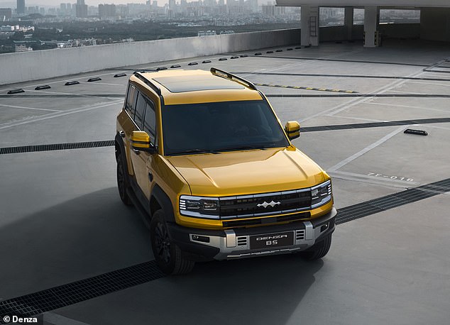 ستقوم Denza، العلامة التجارية الفرعية المتميزة الجديدة لشركة BYD، بإحضار سيارة الدفع الرباعي B5 للطرق الوعرة إلى المملكة المتحدة العام المقبل وستتمتع بقوة 677 حصانًا و0-62 في 4.8 ثانية