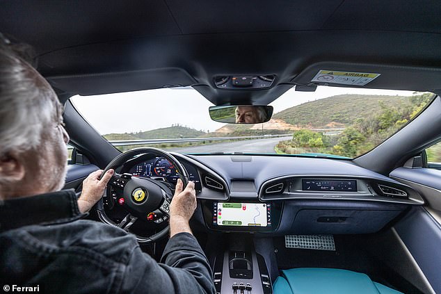 قبض عليها بشكل صحيح - قم بإسقاط بعض التروس ثم تركها - ويمكنك الاستمتاع بالموسيقى التصويرية المميزة لفيراري من أنابيب العادم