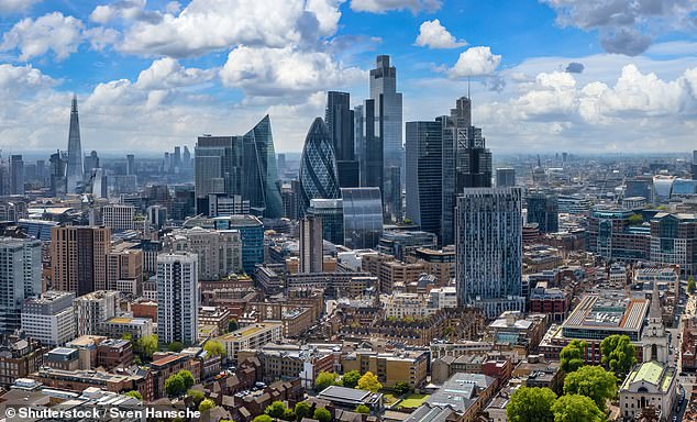 كانت المملكة المتحدة رابع أفضل فئة أصول تحققها في عام 2025 مقارنة بالعام السابق، وفقًا لمحة سريعة عن الأسواق أجرتها شركة فيديليتي إنترناشيونال في ديسمبر