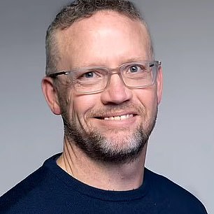 يقول أندرو أوكسليد إن المستثمرين يحبون معرفة ما يشتريه المستثمرون الآخرون