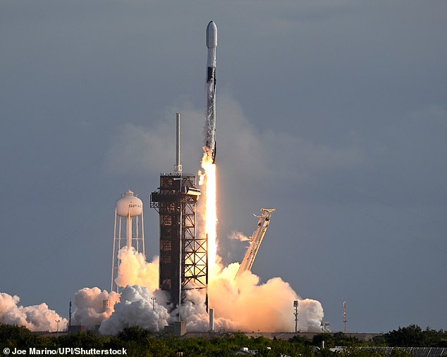 سيستفيد المساهمون في الرهن العقاري الاسكتلندي إذا تم طرح شركة Musk’s SpaceX في سوق الأسهم الأمريكية هذا العام