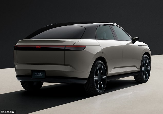 ومن المرجح أن تظهر السيارة الرياضية متعددة الاستخدامات لأول مرة في عام 2028 باسم Afeela 2. وسيتم تصنيعها في مصنع هوندا في أوهايو، حيث سيبدأ إنتاج سيارة الصالون Afeela 1 قريبًا.