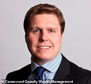 يقول بيكيت إن الفضة ترتفع بسبب شراء البنك المركزي والطلب الصناعي