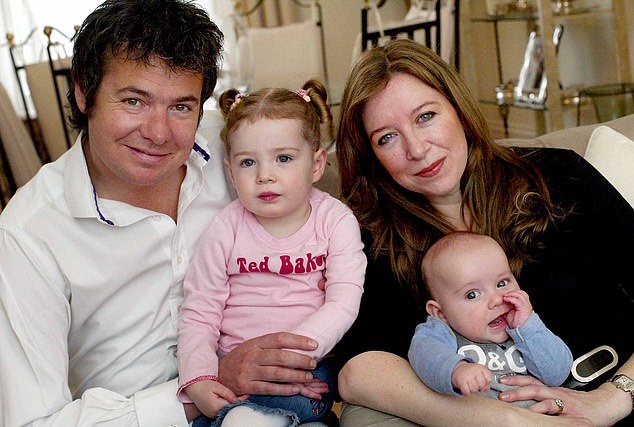 كان ريتشارد وهيلين مصممي أزياء النجوم لمدة ثلاثة عقود في صالون تشيلسي الخاص بهم