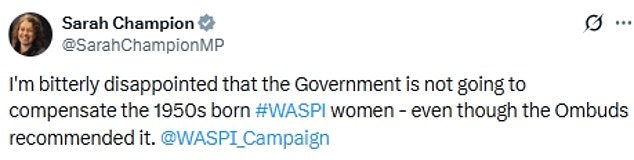 وكانت النائبة العمالية سارة تشامبيون من بين الذين أدانوا القرار