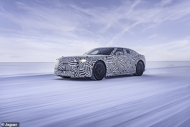 وقالت العلامة التجارية: 