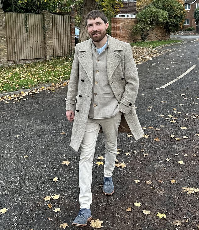 جيمس أوفرول: أتمنى أن يكون هناك تعادلان في الشهر، لأنه بعد بضعة أسابيع تشعر بالرغبة في الذهاب مرة أخرى