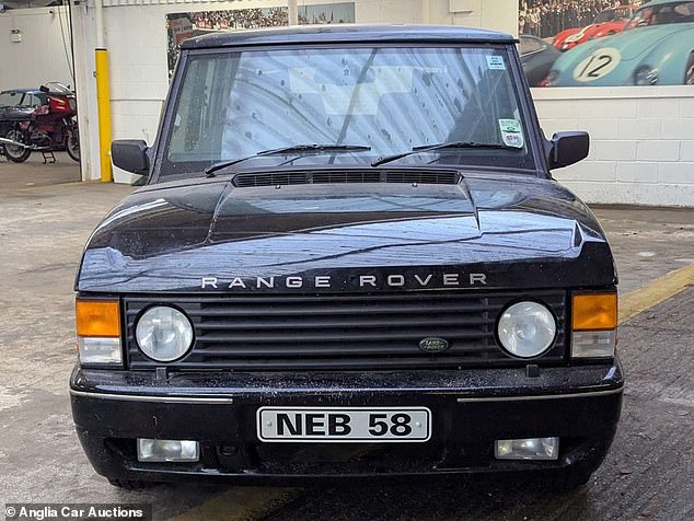 وكشفت ملفات التاريخ أن السيارة تم شراؤها في عام 1994 من برودفيلدز بتكلفة قدرها 38.400 جنيه إسترليني. مع التضخم التاريخي، فإن هذا يعادل 106.000 جنيه إسترليني بأموال اليوم، مما يثبت مدى تميز سيارة رانجي هذه عندما كانت جديدة