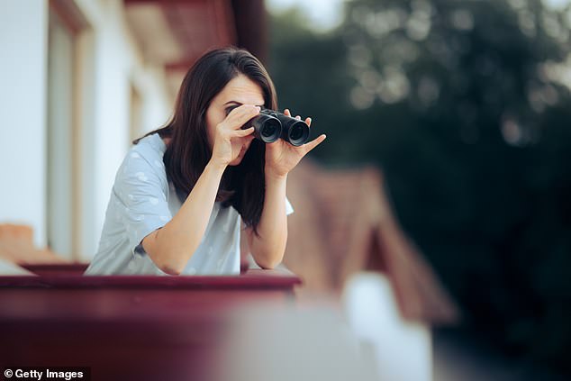 قد يحصل بعض الجيران على معاش تقاعدي أعلى من الدولة لأنهم كسبوا المزيد من المال على مدى حياتهم
