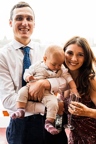 لقد صُدمت الأسرة عندما تم رفض مطالبتهم بالتأمين بعد أن ألغى تسونامي خطط سفرهم